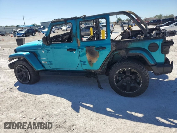 2020 Jeep Wrangler Unlimited Sahara with VIN 1C4HJXEN7LW232934, listed as a Copart auction lot 49422145 with 0 mi miles and Non Repairable. Bid and sale history available at carsss.com. Image 2.