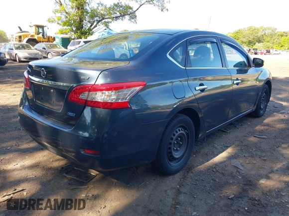 2013 Nissan Sentra SR z VIN 3N1AB7AP7DL639037, wystawiony jako IAAI lot #42317917 z przebiegiem 121 348 mil mil oraz . Historia ofert i sprzedaży dostępna na DreamBid. Obrazek 4.