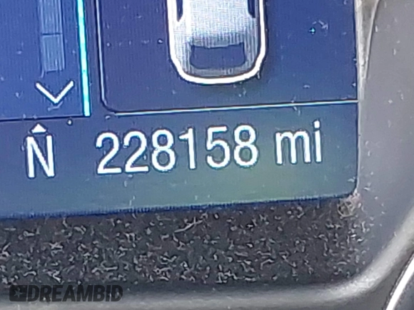 2013 Ford Focus SE with VIN 1FADP3K24DL280819, listed as a IAAI auction lot 41991923 with 228,158 mi miles. Bid and sale history available at carsss.com. Image 15.