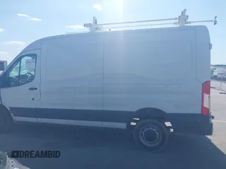 2015 Ford Transit Cargo z VIN 1FTNR2CG1FKB04641, wystawiony jako IAAI lot #42642710 z przebiegiem 136 892 mil mil oraz . Historia ofert i sprzedaży dostępna na DreamBid. Obrazek 14.