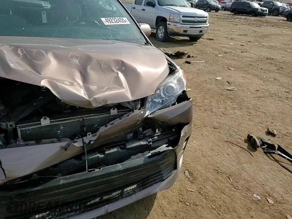 2020 Toyota Sienna LE с VIN 5TDJZ3DCXLS244904, выставлен на аукционе Copart как лот 49232455 с пробегом 125 791 миль миль и На запчасти • Non repairable. История ставок и продаж доступна на DreamBid. Изображение 12.