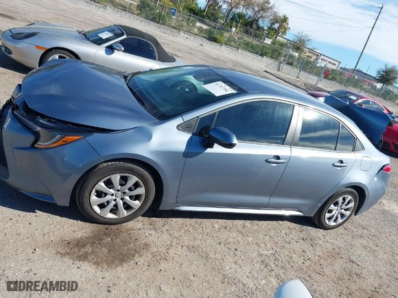 2022 Toyota Corolla LE with VIN 5YFEPMAE5NP337182, listed as a IAAI auction lot 41747181 with 39,552 mi miles. Bid and sale history available at carsss.com. Image 14.