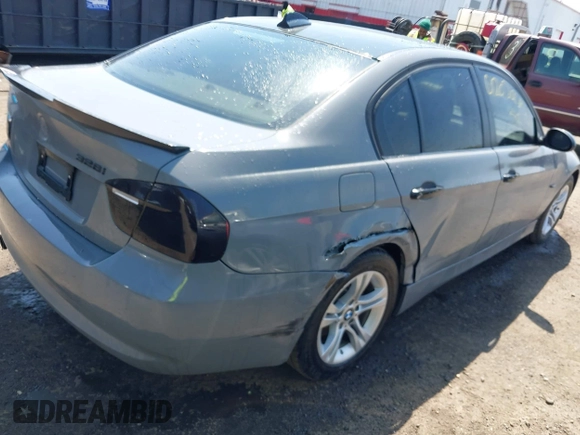 2008 BMW 3 Series 328i with VIN WBAVA335X8K054690, listed as a IAAI auction lot 42029258 with 161,394 mi miles and . Bid and sale history available at DreamBid. Image 4.