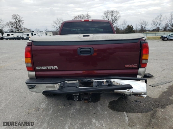 2002 GMC Sierra 1500 SLE with VIN 2GTEC19T621170709, listed as a Copart auction lot 85997764 with 134,991 mi miles and Salvage Title. Bid and sale history available at carsss.com. Image 6.