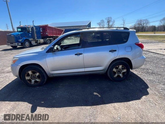 2006 Toyota RAV4 with VIN JTMBD33V165036541, listed as a IAAI auction lot 41918053 with 137,865 mi miles. Bid and sale history available at carsss.com. Image 14.