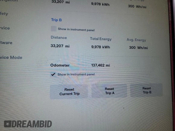 2016 Tesla Model S 70 with VIN 5YJSA1E11GF155536, listed as a Copart auction lot 47543565 with 137,462 mi miles and Salvage title. Bid and sale history available at DreamBid. Image 9.