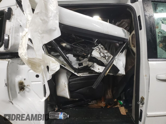 2017 Dodge Grand Caravan SXT with VIN 2C4RDGCGXHR600393, listed as a Copart auction lot 43470395 with Not Provided miles and Non Repairable. Bid and sale history available at DreamBid. Image 10.