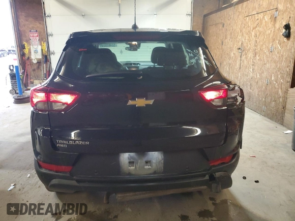 2021 Chevrolet TrailBlazer LS with VIN KL79MNSL9MB153791, listed as a Copart auction lot 52482825 with 127,938 mi miles and Salvage Title. Bid and sale history available at DreamBid. Image 6.