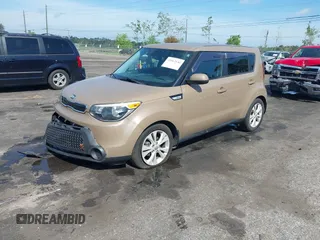 2015 Kia Soul + with VIN KNDJP3A53F7195085, listed as a IAAI auction lot 41962140 with 160,578 mi miles. Bid and sale history available at carsss.com. Image 17.