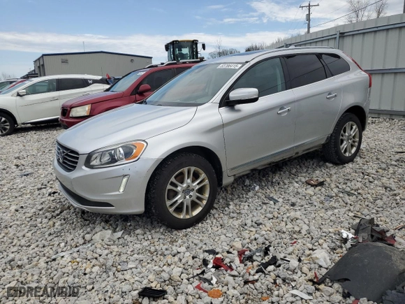 2015 Volvo XC60 3.2L Platinum with VIN YV4952RD6F2625748, listed as a Copart auction lot 53786415 with 196,995 mi miles and Clean Title. Bid and sale history available at carsss.com. Image 1.