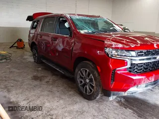 2021 Chevrolet Suburban LS z VIN 1GNSKBKD3MR391085, wystawiony jako IAAI lot #41587789 z przebiegiem 78 957 mil mil oraz . Historia ofert i sprzedaży dostępna na DreamBid. Obrazek 1.