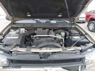 2005 Chevrolet TrailBlazer LS with VIN 1GNDT13S352330648, listed as a IAAI auction lot 41836948 with 90,855 mi miles. Bid and sale history available at carsss.com. Image 10.