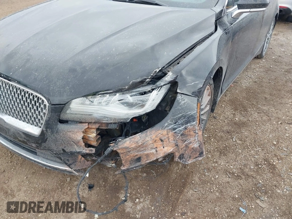 2017 Lincoln MKZ Hybrid Premiere with VIN 3LN6L5KU8HR601114, listed as a IAAI auction lot 41503506 with 86,629 mi miles. Bid and sale history available at carsss.com. Image 6.