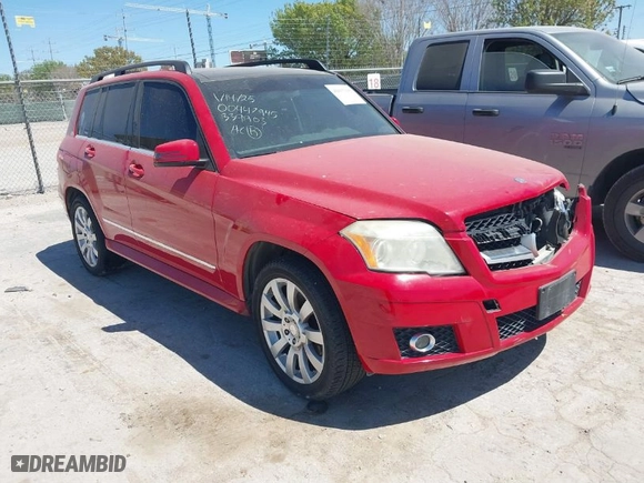 2010 Mercedes-Benz GLK-Class GLK 350 with VIN WDCGG5GB4AF339903, listed as a IAAI auction lot 41835106 with 1 mi miles. Bid and sale history available at carsss.com. Image 1.
