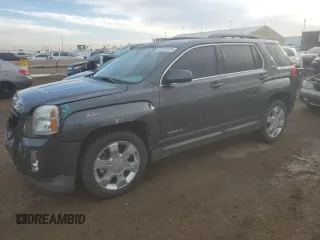2011 GMC Terrain SLT-1 z VIN 2CTFLVE54B6295816, wystawiony jako Copart lot #51323875 z przebiegiem 92 494 mil mil oraz Szkoda całkowita • Salvage title. Historia ofert i sprzedaży dostępna na DreamBid. Obrazek 1.