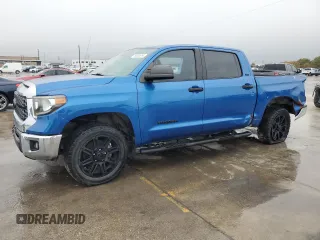 2018 Toyota Tundra 2WD SR5 with VIN 5TFEM5F18JX129250, listed as a Copart auction lot 79413514 with 83,064 mi miles and Salvage Title. Bid and sale history available at carsss.com. Image 1.