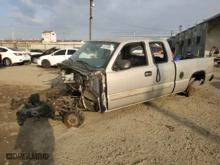 2006 Chevrolet Silverado 1500 LT1 with VIN 1GCEC19V96Z145902, listed as a Copart auction lot 42437885 with 0 mi miles and Non Repairable. Bid and sale history available at carsss.com. Image 1.