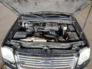 2007 Ford Explorer XLT z VIN 1FMEU73E17UB09267, wystawiony jako Copart lot #58096675 z przebiegiem 200 662 mil mil oraz Szkoda całkowita • Salvage title. Historia ofert i sprzedaży dostępna na DreamBid. Obrazek 11.