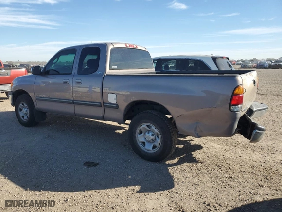 2001 Toyota Tundra SR5 with VIN 5TBRT34171S158183, listed as a Copart auction lot 48054035 with 273,439 mi miles and Salvage Title. Bid and sale history available at carsss.com. Image 2.