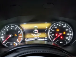 2022 Jeep Renegade Trailhawk with VIN ZACNJDC1XNPN79141, listed as a Copart auction lot 85864214 with 15,581 mi miles and Salvage Title. Bid and sale history available at DreamBid. Image 9.
