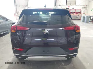 2021 Buick Encore GX Essence z VIN KL4MMGSL1MB150807, wystawiony jako IAAI lot #42650838 z przebiegiem 46 076 mil mil oraz . Historia ofert i sprzedaży dostępna na DreamBid. Obrazek 16.