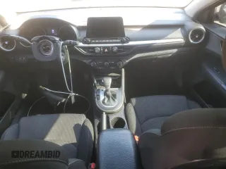 2021 Kia Forte FE z VIN 3KPF24AD6ME319199, wystawiony jako Copart lot #52369155 z przebiegiem 104 348 mil mil oraz Szkoda całkowita • Salvage title. Historia ofert i sprzedaży dostępna na DreamBid. Obrazek 8.