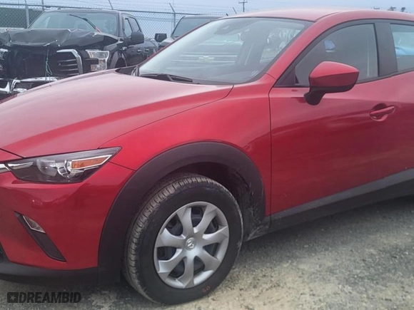 2018 Mazda CX-3 Sport with VIN JM1DKFB70J1322030, listed as a Copart auction lot 43591141 with 34,329 mi miles and Non Repairable. Bid and sale history available at carsss.com. Image 3.