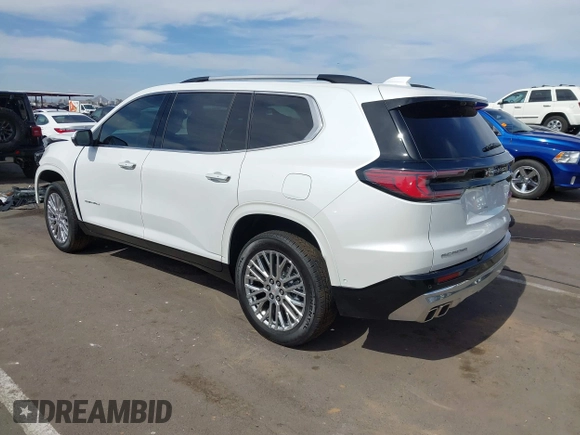 2025 GMC Acadia FWD Denali z VIN 1GKENLRS3SJ214267, wystawiony jako IAAI lot #42290521 z przebiegiem Nie podano mil oraz . Historia ofert i sprzedaży dostępna na DreamBid. Obrazek 3.
