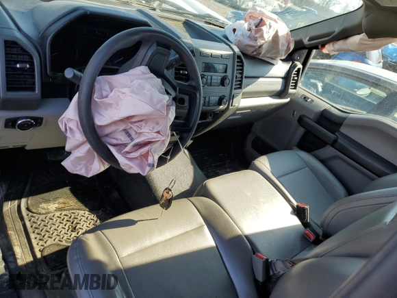2017 Ford F-250 XL z VIN 1FTBF2A60HEC94844, wystawiony jako Copart lot #47360805 z przebiegiem 116 648 mil mil oraz Szkoda całkowita • Salvage title. Historia ofert i sprzedaży dostępna na DreamBid. Obrazek 8.