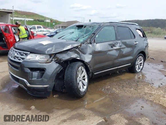 2018 Ford Explorer Limited z VIN 1FM5K8F88JGC24861, wystawiony jako IAAI lot #42075574 z przebiegiem 85 785 mil mil oraz . Historia ofert i sprzedaży dostępna na DreamBid. Obrazek 2.