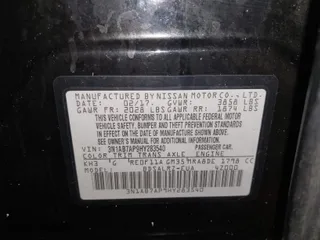 2017 Nissan Sentra SV with VIN 3N1AB7AP9HY283540, listed as a IAAI auction lot 41660902 with 136,852 mi miles. Bid and sale history available at carsss.com. Image 9.