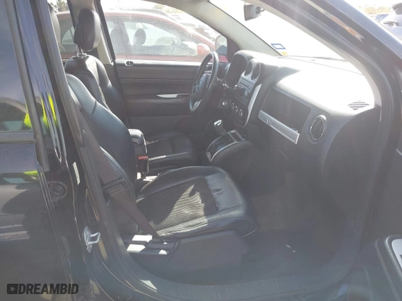 2016 Jeep Compass High Altitude Edition with VIN 1C4NJCEA4GD769268, listed as a IAAI auction lot 40985294 with 184,607 mi miles. Bid and sale history available at carsss.com. Image 5.