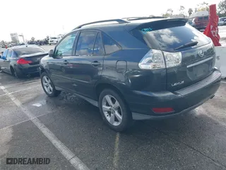 2005 Lexus RX 330 with VIN 2T2GA31U35C032139, listed as a IAAI auction lot 41579595 with 207,413 mi miles. Bid and sale history available at carsss.com. Image 3.