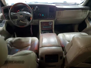 2005 Cadillac Escalade z VIN 1GYEK63N85R144130, wystawiony jako Copart lot #53692705 z przebiegiem 241 039 mil mil oraz Szkoda całkowita • Salvage title. Historia ofert i sprzedaży dostępna na DreamBid. Obrazek 8.