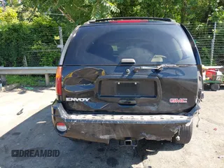 2005 GMC Envoy SLE with VIN 1GKDS13S452208252, listed as a IAAI auction lot 42357457 with 197,419 mi miles and . Bid and sale history available at DreamBid. Image 16.