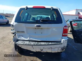 2008 Ford Escape XLS with VIN 1FMCU02Z88KA96033, listed as a IAAI auction lot 41832728 with 272,932 mi miles and . Bid and sale history available at DreamBid. Image 16.