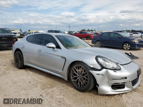 2014 Porsche Panamera с VIN WP0AA2A79EL009620, выставлен на аукционе Copart как лот 58654975 с пробегом 169 322 миль миль и Списание • Salvage title. История ставок и продаж доступна на DreamBid. Изображение 4.