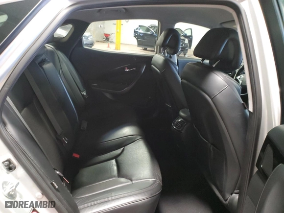 2015 Hyundai Azera with VIN KMHFG4JGXFA483312, listed as a Copart auction lot 51592085 with 92,219 mi miles and Salvage Title. Bid and sale history available at carsss.com. Image 10.