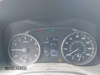 2017 Hyundai Elantra Limited z VIN 5NPD84LF5HH034290, wystawiony jako IAAI lot #42022821 z przebiegiem 186 046 mil mil oraz . Historia ofert i sprzedaży dostępna na DreamBid. Obrazek 7.