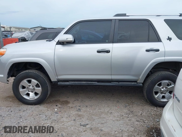 2011 Toyota 4Runner SR5 with VIN JTEZU5JRXB5016696, listed as a IAAI auction lot 42469508 with 237,543 mi miles and . Bid and sale history available at DreamBid. Image 14.