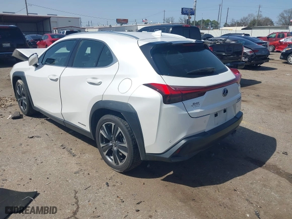 2021 Lexus UX with VIN JTHX9JBH9M2040678, listed as a IAAI auction lot 41727164 with 71,004 mi miles. Bid and sale history available at carsss.com. Image 3.