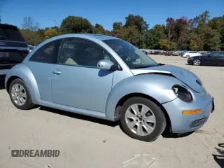 2010 Volkswagen Beetle with VIN 3VWRG3AG8AM017804, listed as a Copart auction lot 76445114 with 114,263 mi miles and Salvage title. Bid and sale history available at DreamBid. Image 4.