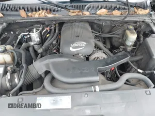 2002 Chevrolet Suburban Z71 with VIN 3GNFK16T12G354322, listed as a IAAI auction lot 41646865 with 229,700 mi miles. Bid and sale history available at carsss.com. Image 10.