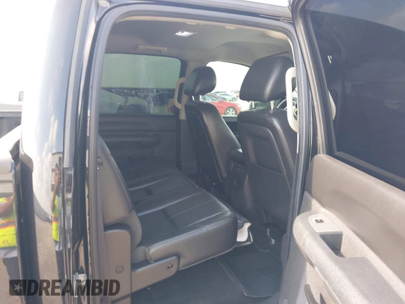 2012 GMC Sierra 1500 SLE z VIN 3GTP1VE08CG142260, wystawiony jako IAAI lot #42052347 z przebiegiem 249 343 mil mil oraz . Historia ofert i sprzedaży dostępna na DreamBid. Obrazek 8.