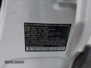 2022 Volkswagen Tiguan SE with VIN 3VV3B7AX0NM161398, listed as a IAAI auction lot 41290692 with 47,970 mi miles and . Bid and sale history available at DreamBid. Image 9.