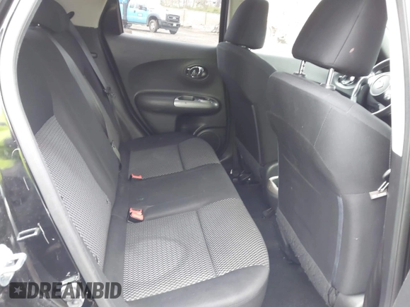 2015 Nissan Juke S with VIN JN8AF5MV4FT557334, listed as a IAAI auction lot 42043582 with 82,509 mi miles and . Bid and sale history available at carsss.com. Image 8.