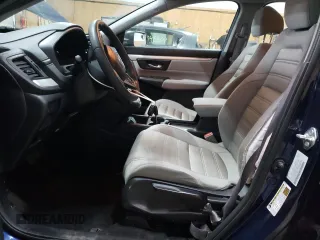 2017 Honda CR-V LX z VIN 5J6RW6H3XHL006318, wystawiony jako Copart lot #57699955 z przebiegiem 83 829 mil mil oraz Czysty tytuł • Clean title. Historia ofert i sprzedaży dostępna na DreamBid. Obrazek 7.