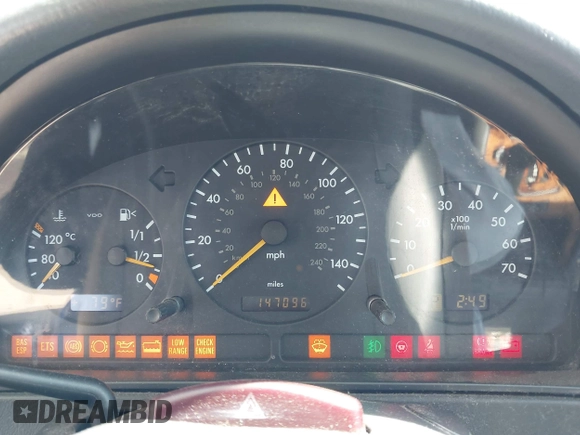 2002 Mercedes-Benz M 320/430/500 с VIN 4JGAB54EX2A370687, выставлен на аукционе IAAI как лот 42215662 с пробегом 147 096 миль миль и . История ставок и продаж доступна на DreamBid. Изображение 7.