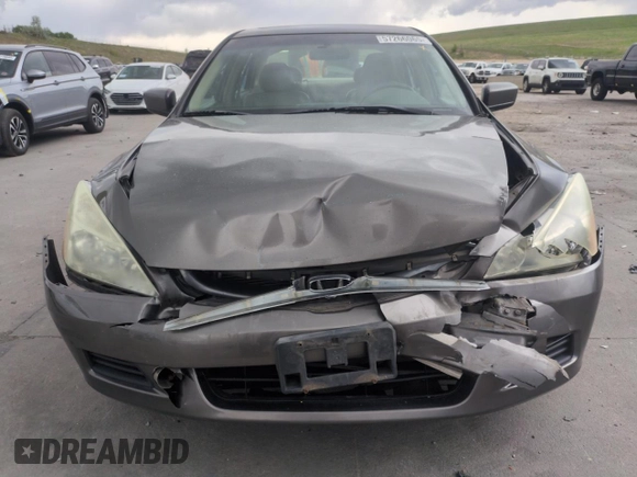 2006 Honda Accord EX-L z VIN 1HGCM56866A047744, wystawiony jako Copart lot #57266065 z przebiegiem 263 618 mil mil oraz Szkoda całkowita • Salvage title. Historia ofert i sprzedaży dostępna na DreamBid. Obrazek 5.