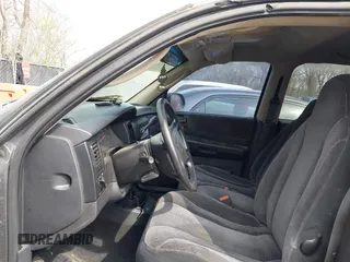 2002 Dodge Dakota Sport with VIN 1B7HG38N92S663249, listed as a IAAI auction lot 41912626 with 240,019 mi miles. Bid and sale history available at carsss.com. Image 5.